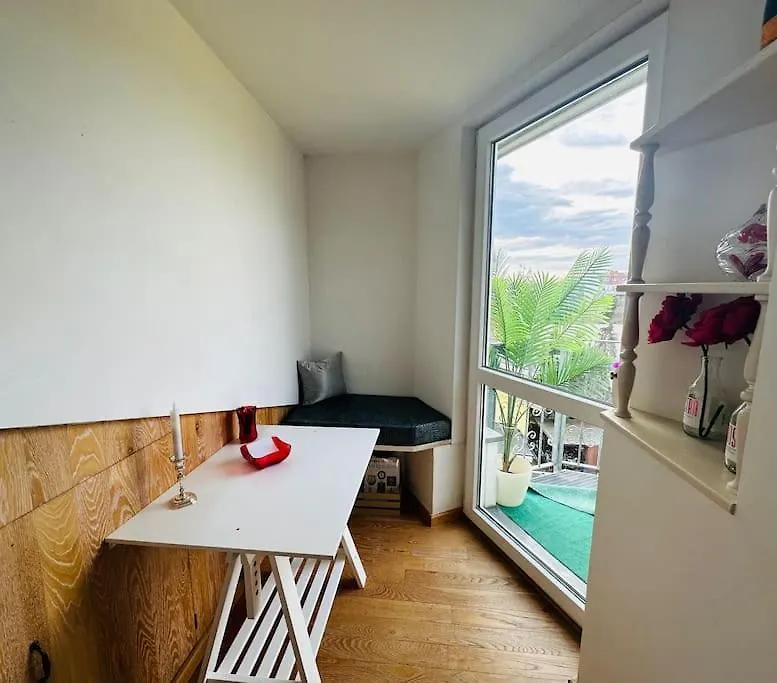 Schoene Dachgeschosswohnung Nahe Dem Mueggelsee Βερολίνο