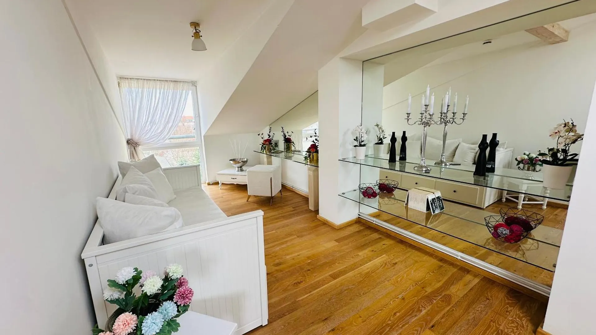 Schoene Dachgeschosswohnung Nahe Dem Mueggelsee Βερολίνο